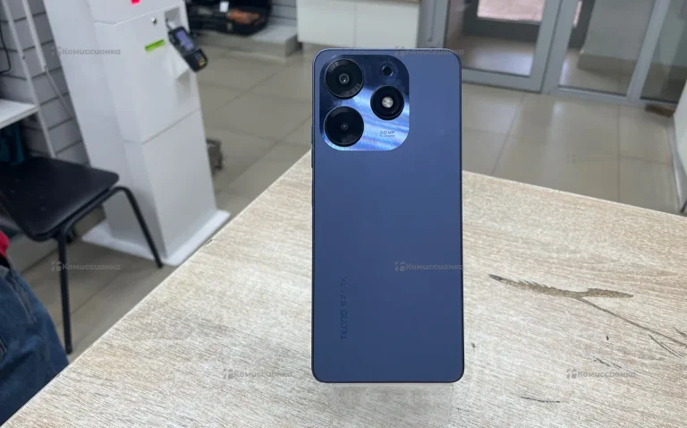 Tecno spark 10 pro  4/128