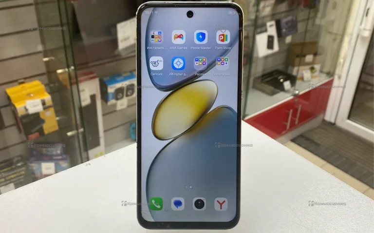Tecno Spark Go 1 4/128 ГБ