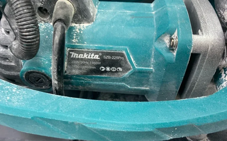 Плоскошлифовальная машина для стен и потолков Maki