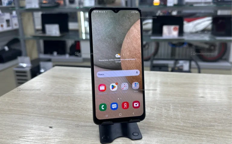 Samsung Galaxy A12 4/64 ГБ