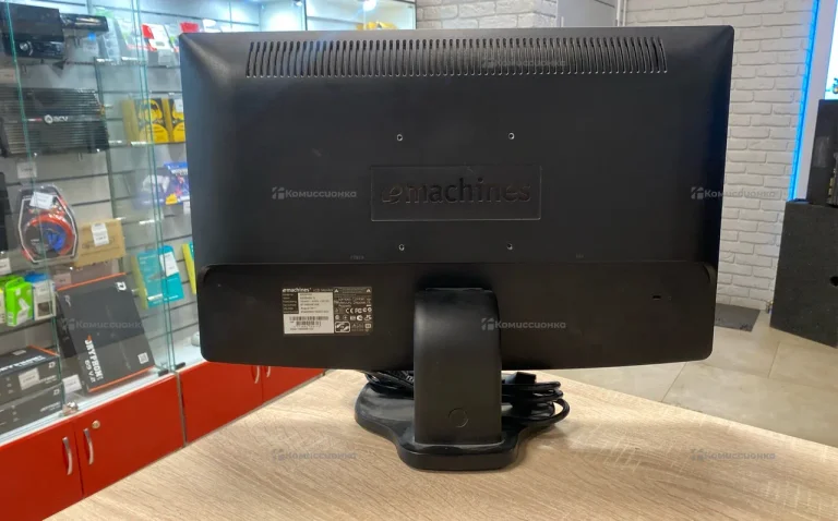 Монитор eMachines монитор emachines e220hqv