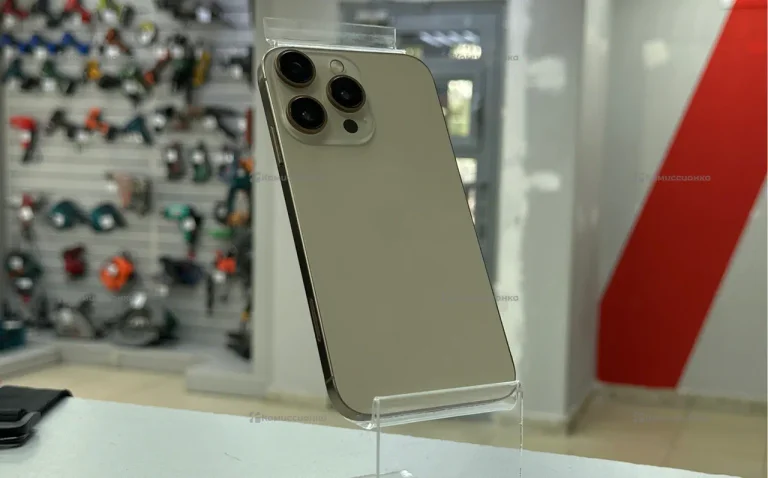 Apple iPhone XR 256gb в корпусе 16 pro