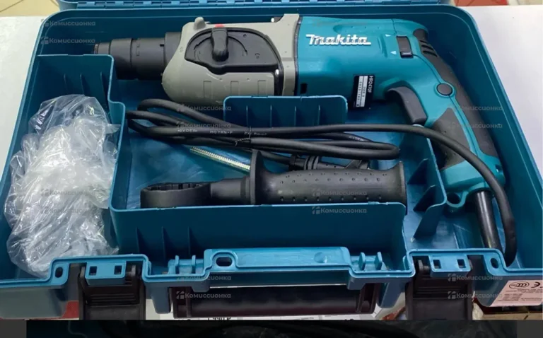 перфоратор MAKITA 2470 сетевой