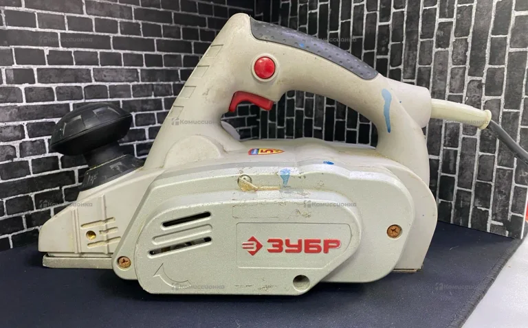 Рубанок электрический Зубр