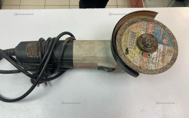 Углошлифовальная машина Ресанта УШМ-125/1100