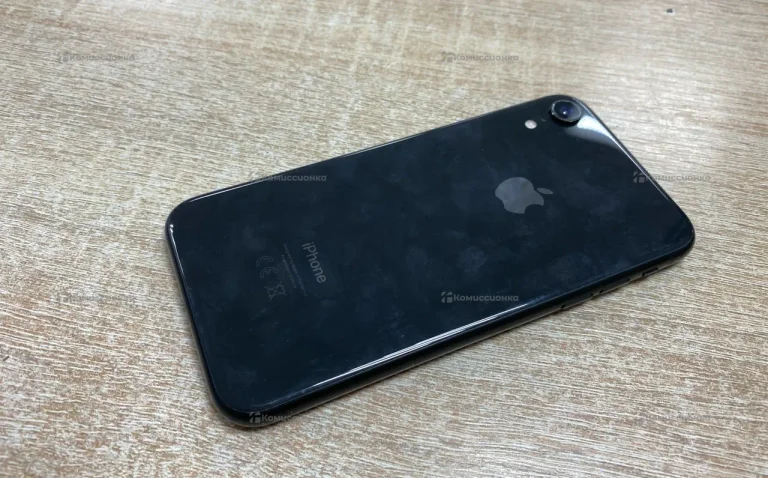 Apple iPhone XR 3/64 ГБ