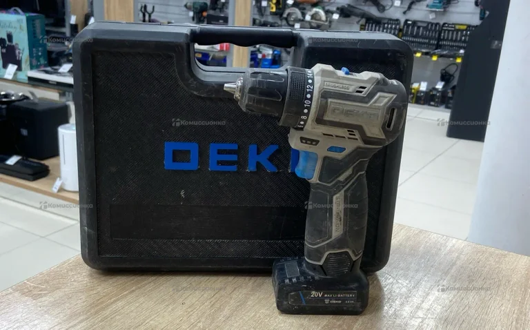 Дрель-шуруповерт Sharker 20V