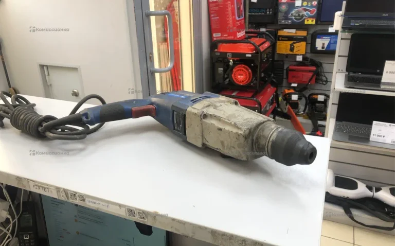 Перфоратор ЗУБР ЗП-30-900К