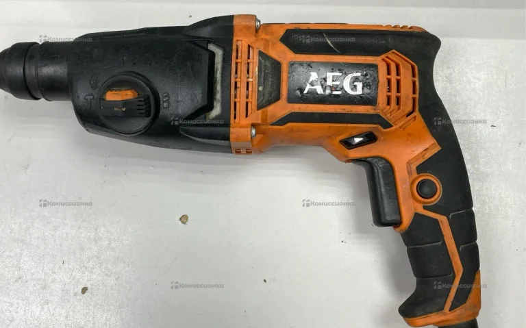 Перфоратор AEG KH 24 IE
