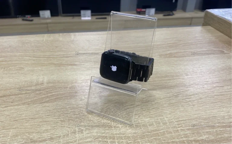 Часы Apple Watch Series 6 44mm