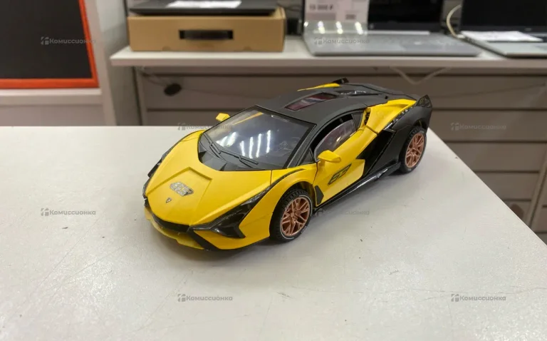 Машинка Lamborghini
