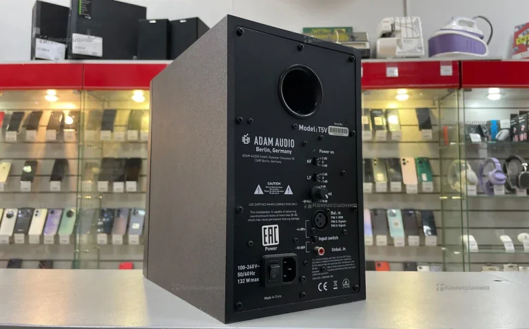 Студийный монитор Adam Audio T5V