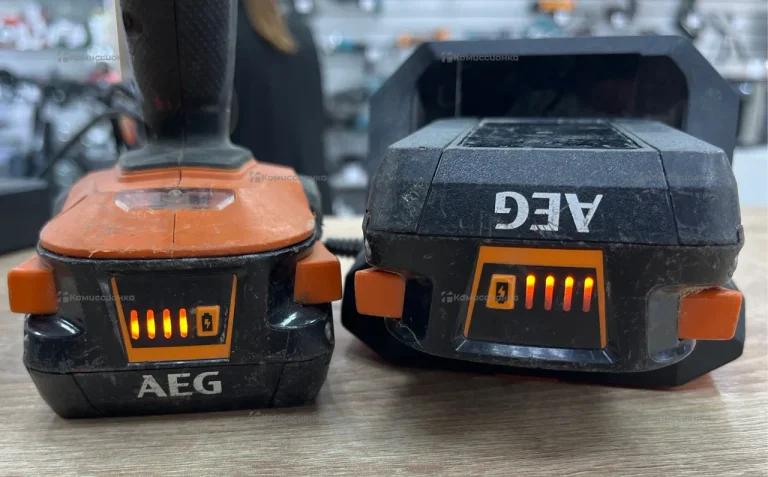 Аккумуляторный шуруповерт AEG BS18G4