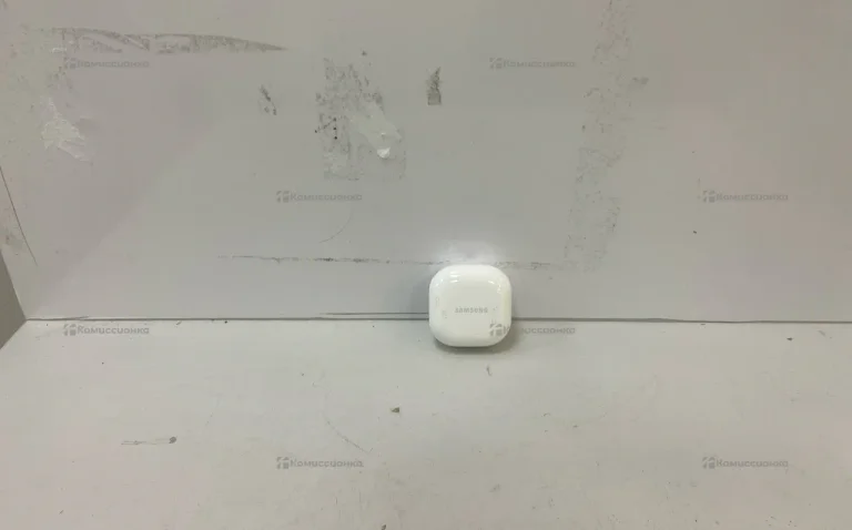 Наушники  Samsung buds core