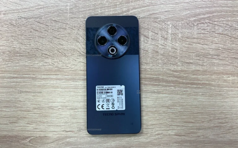Tecno Spark 30 8/128 ГБ