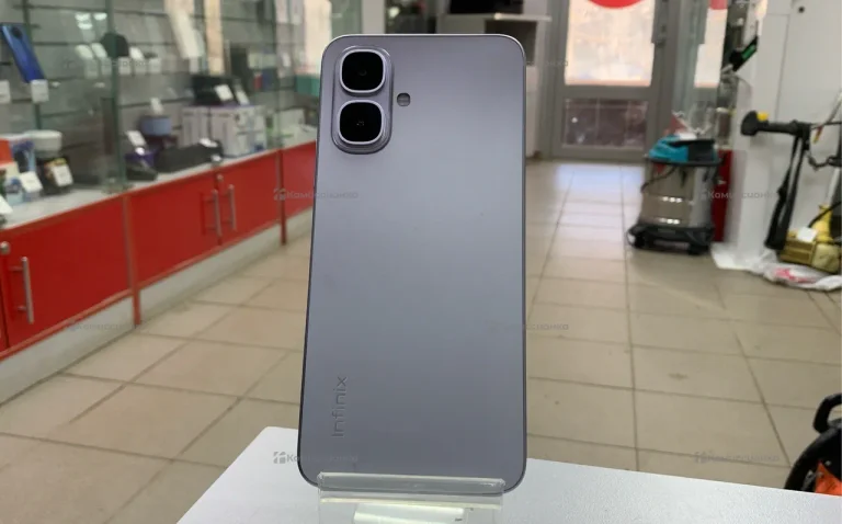 Infinix SMART 10 3/64 ГБ