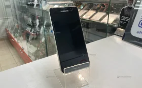 Samsung Galaxy A5 (2016) 2/16 ГБ