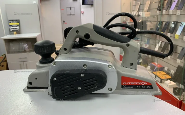 Электрорубанок Интерскол Р-110/1100М