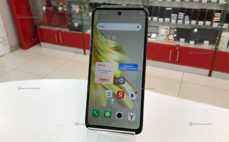 Tecno Spark 20 8/128 гб