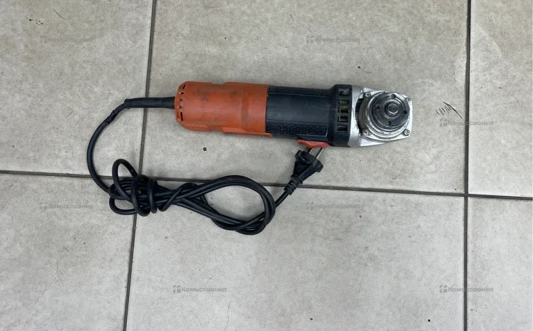 ушм black+decker kg8215