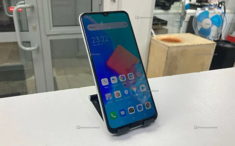 Tecno Spark 8C 4/64 ГБ