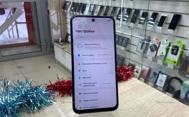 Tecno Spark 30C 4/128 ГБ