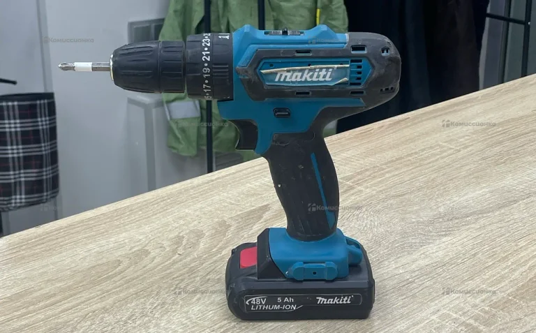 Дрель шуруповерт макита