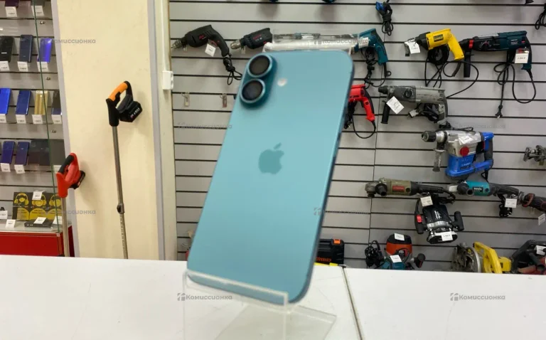 Apple iPhone 16 8/128Gb