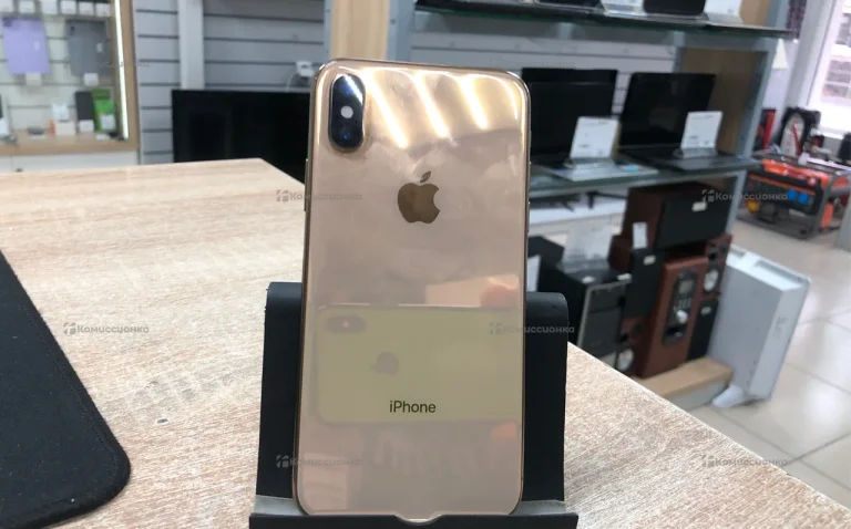 Apple iPhone XS 4/64 ГБ