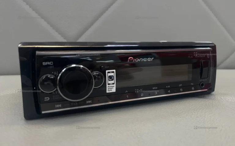 Автомагнитола  pioneer mvh-520bt