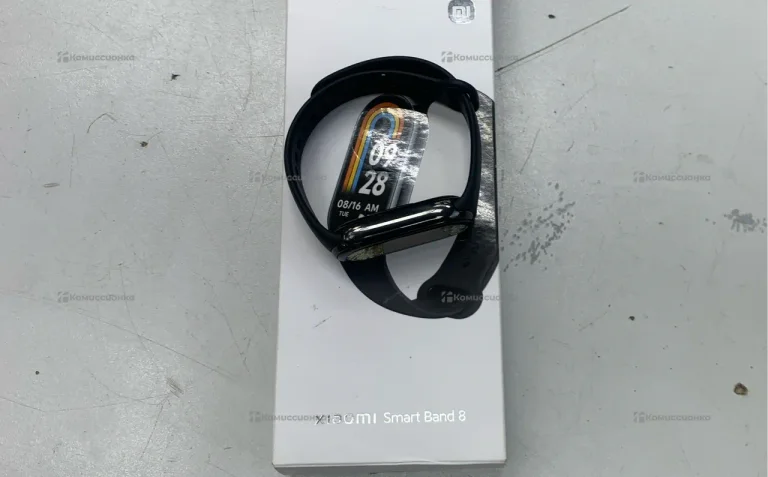 Часы  Xiaomi Smart Band 8