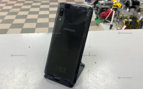 Samsung Galaxy A20 3/32 ГБ