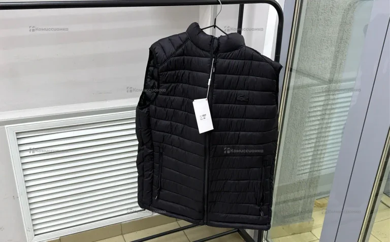 Желптка Lacoste