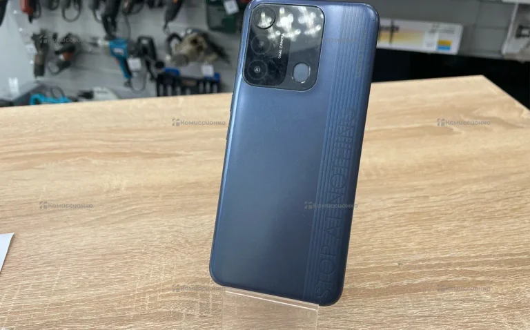 Tecno Spark 8C 3/64 ГБ