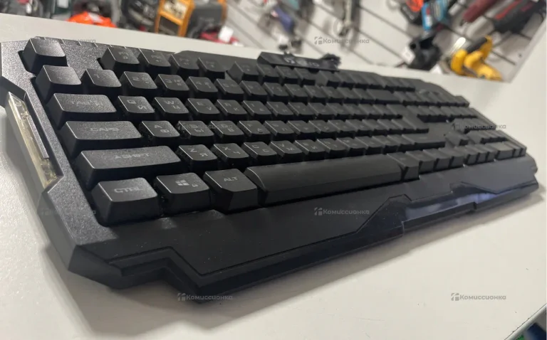 Клавиатура Intro