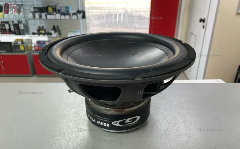 Сабвуфер  ALPINE 800w