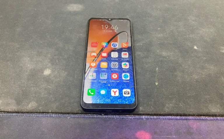 Huawei nova Y61 4/128 ГБ