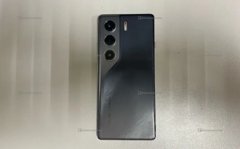 Tecno CAMON 40 Pro 5G 8/256 Гб
