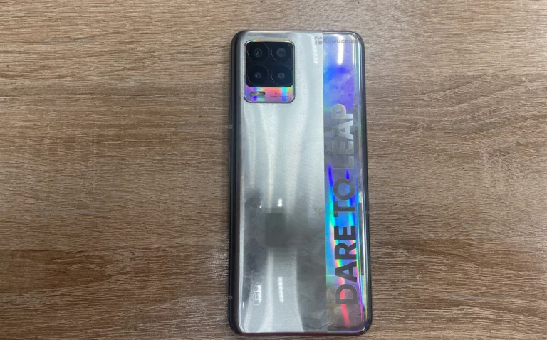 Realme 8 6/128 ГБ