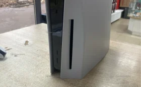 Купить Приставка PS5 с дисководом б/у , в Москва и область Цена:35900рублей