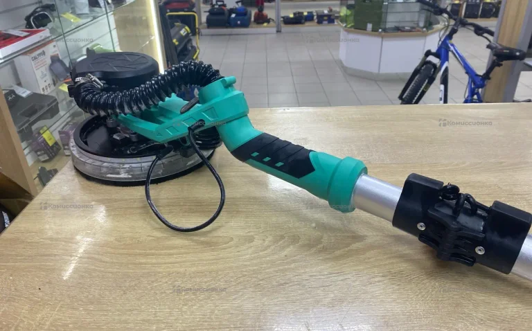 Шлифмашина для стен и потолков Sturm! DWS6010