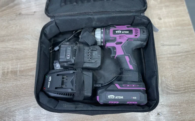 Шуруповерт km atom 18v