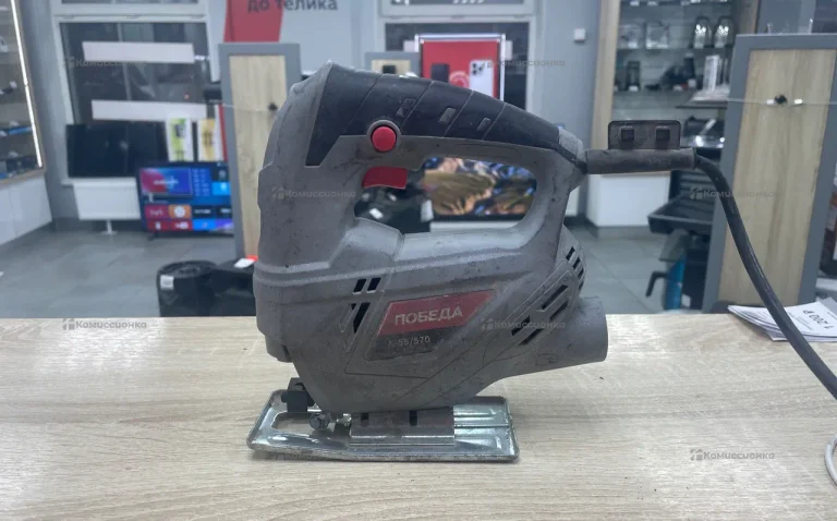 Электролобзик Победа Л-55-570