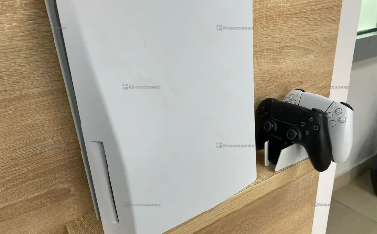 Приставка PS5 PS5 825GB