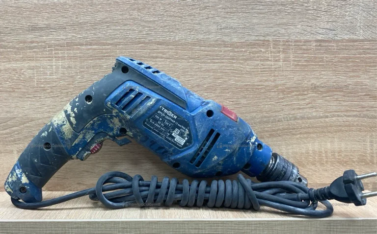 Дрель ударная Trigger 13/900