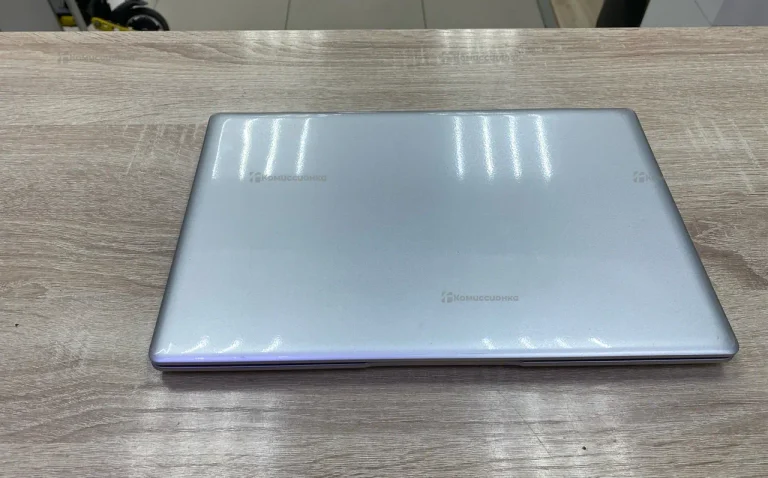 Ноутбук  kingbook sy-3350