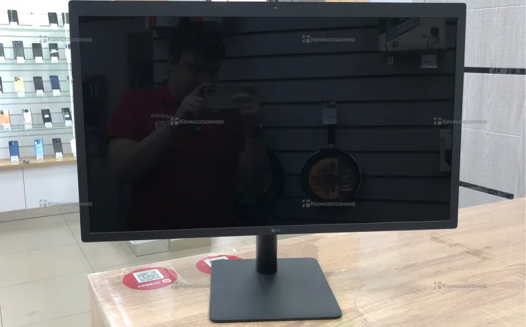 Монитор LG 27MD5KL