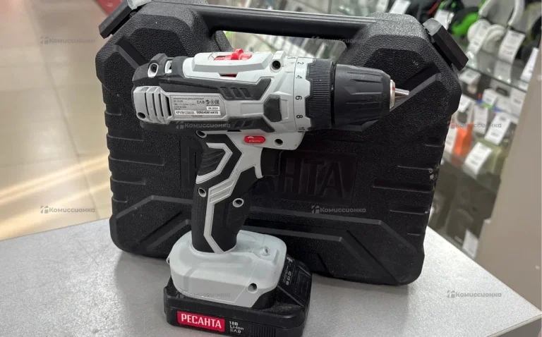 Аккумуляторная дрель-шуруповерт РЕСАНТА ДА-18-2ЛК
