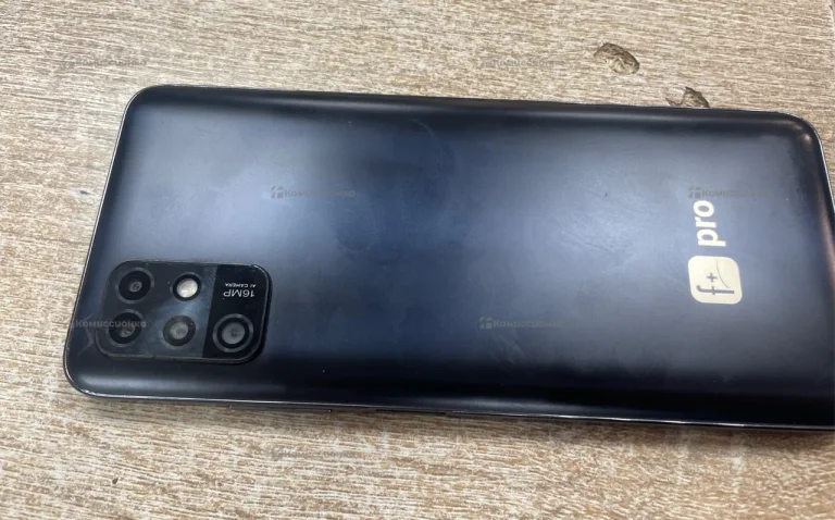 Fly P670