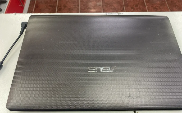 Ноутбук ASUS K53U